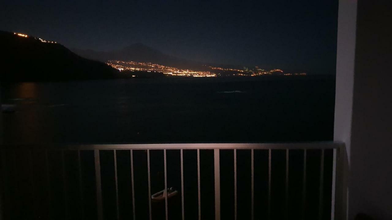 شقة Crepusculo Puerto de la Madera المظهر الخارجي الصورة